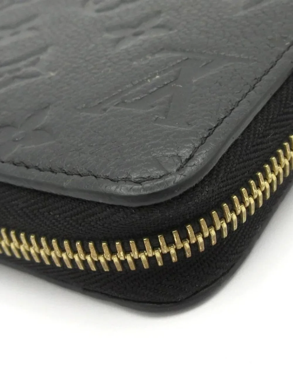 LOUIS VUITTON Zippy Wallet Noir Monogram Empreinte Long Wallet